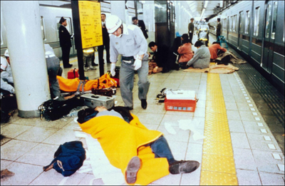 sarin-gas-attack-tokyo-subway-sml